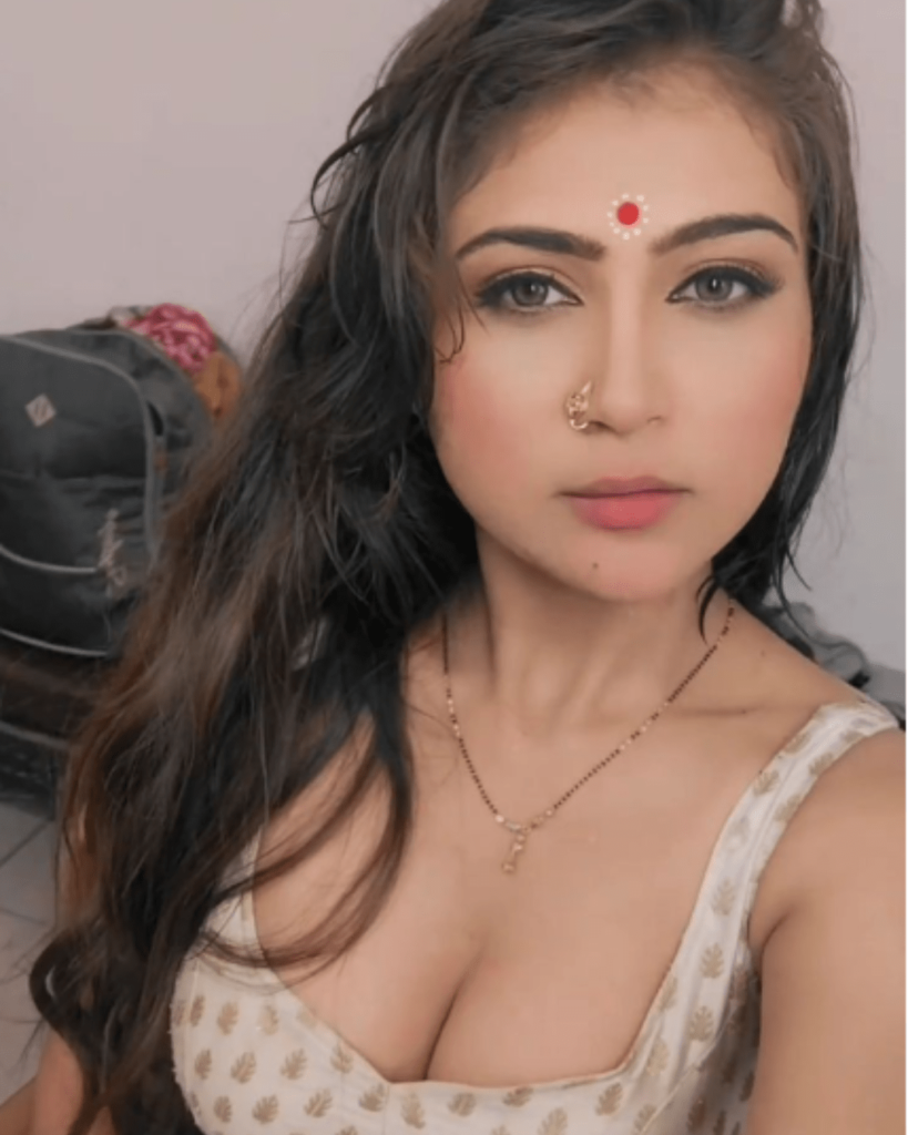 Book call girls in Jaipur